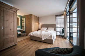 OVINA`s HAUS